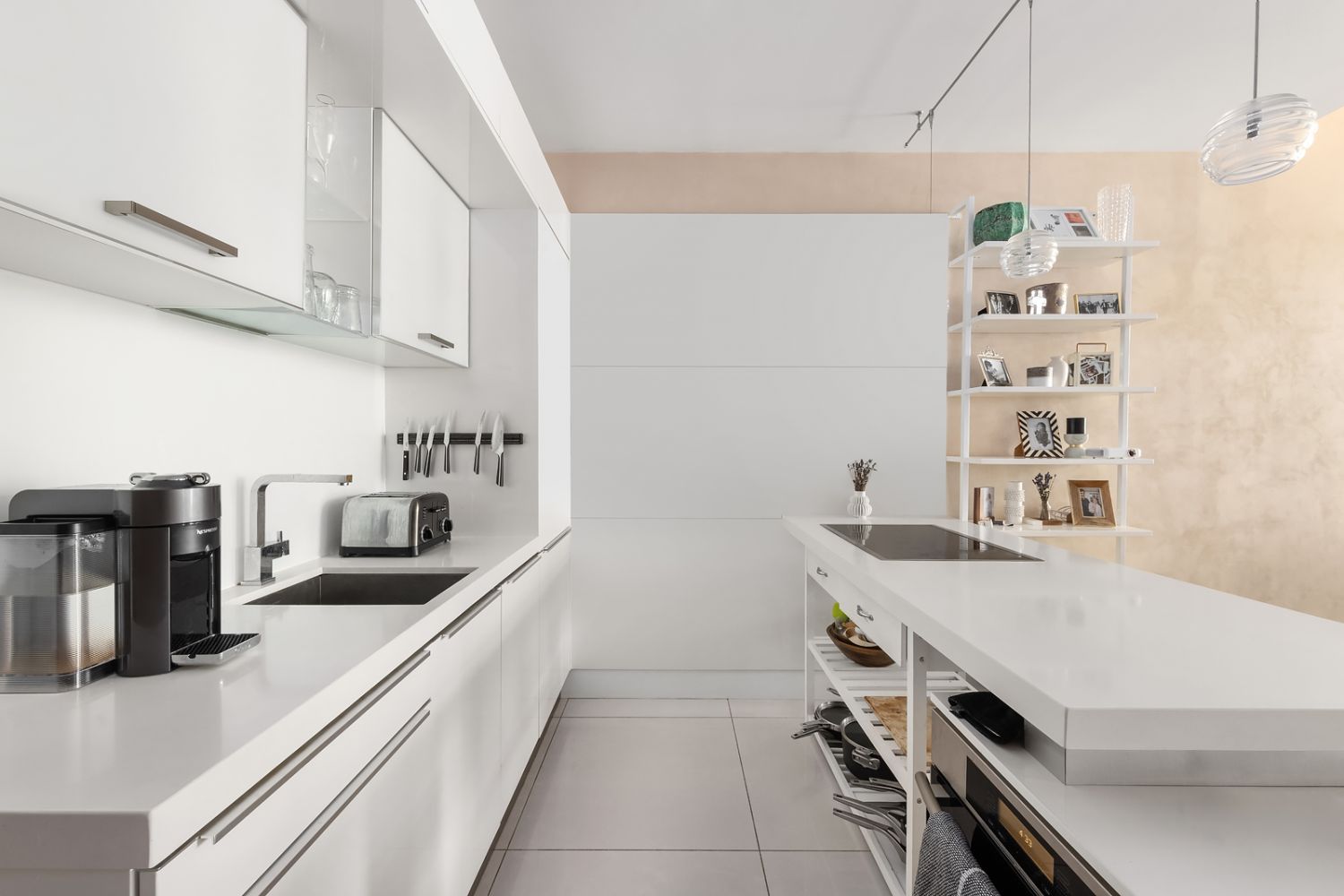 111 Fulton Street 806 Seaport District New York NY 10038