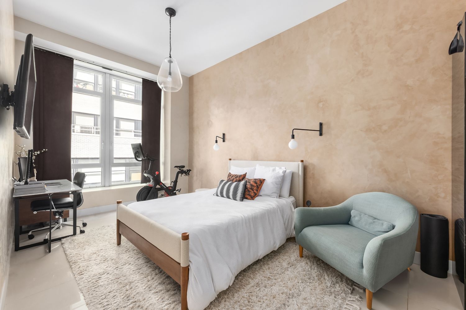 111 Fulton Street 806 Seaport District New York NY 10038