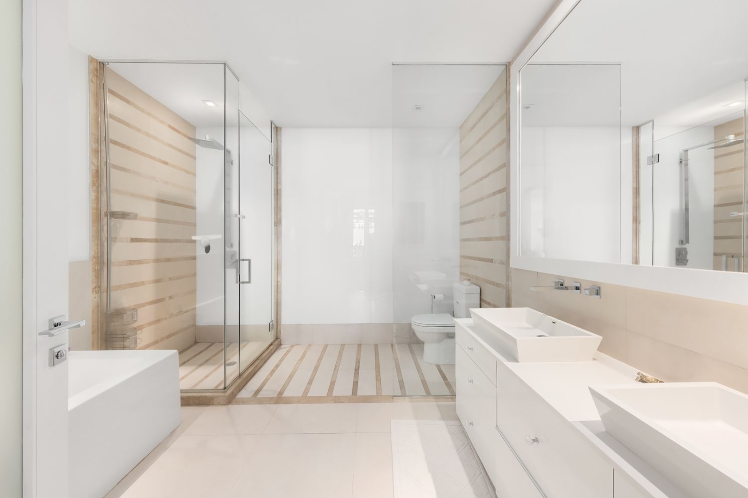 111 Fulton Street 806 Seaport District New York NY 10038