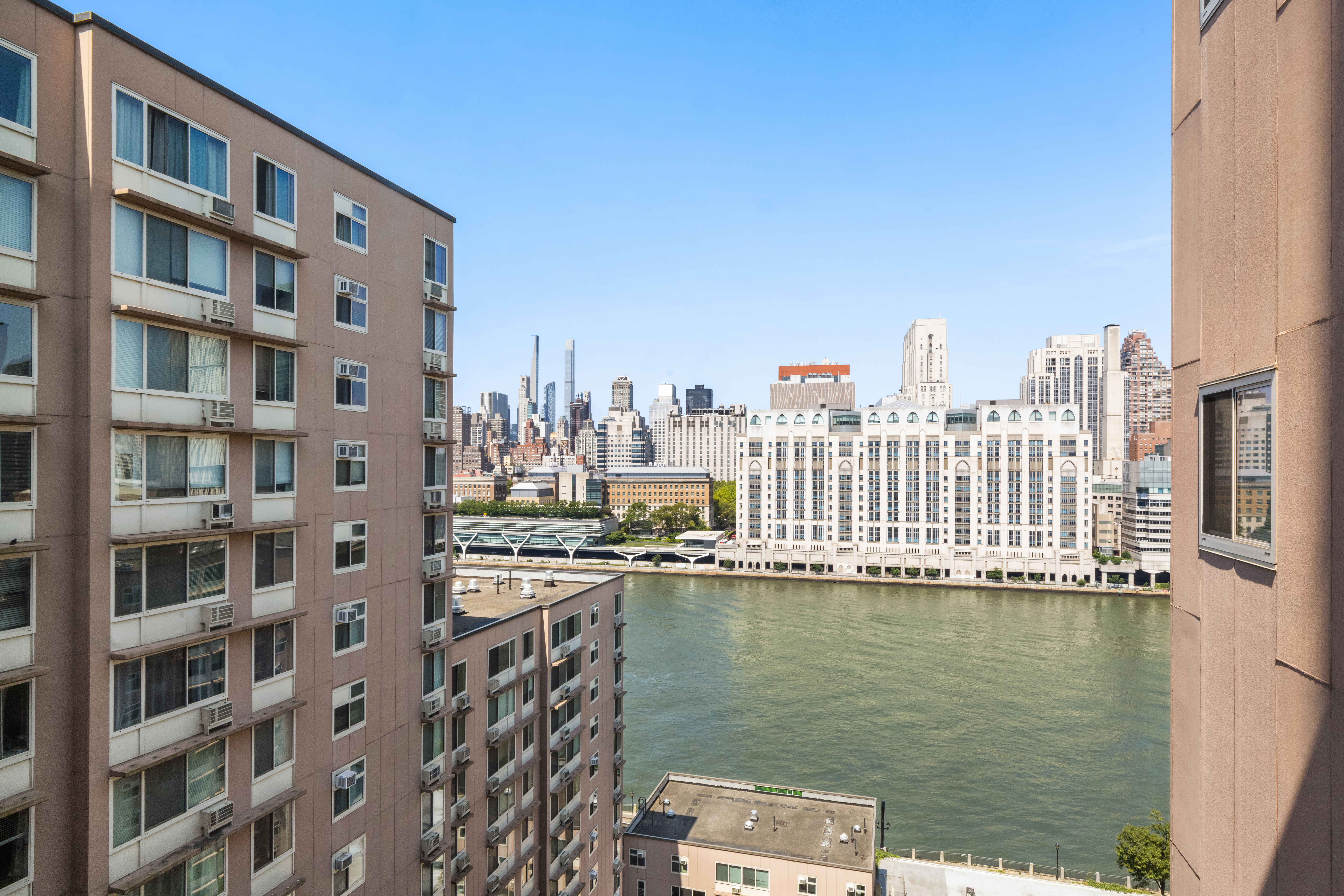 555 Main Street 1713 Roosevelt Island New York NY 10044